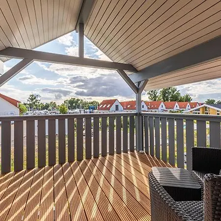 Semesterbostad Seeschwalbe Classic 79 *